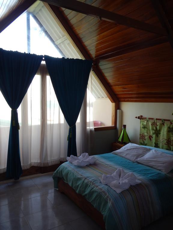 Hospedaje Casa Soleil Puerto Villamil Exteriér fotografie