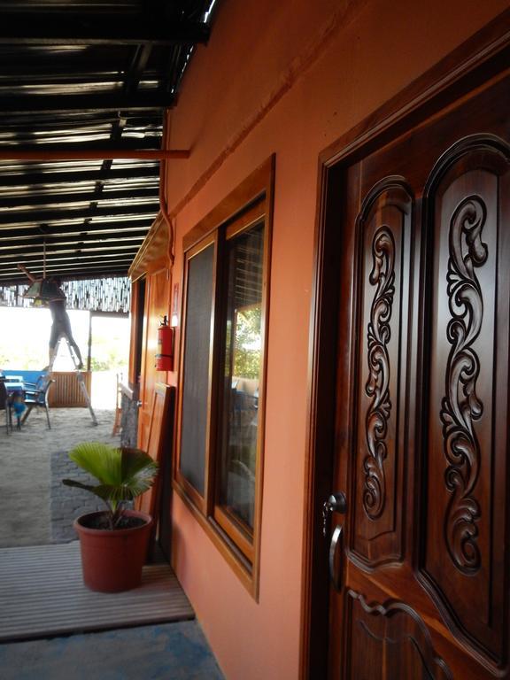 Hospedaje Casa Soleil Puerto Villamil Exteriér fotografie