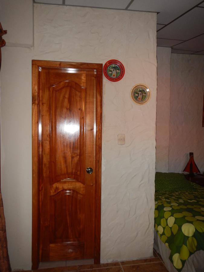 Hospedaje Casa Soleil Puerto Villamil Exteriér fotografie
